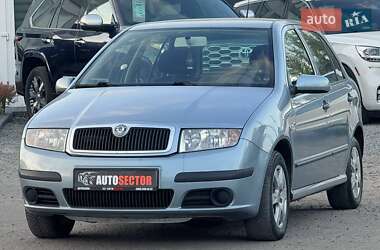 Хэтчбек Skoda Fabia 2005 в 