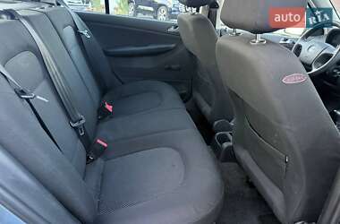 Хэтчбек Skoda Fabia 2005 в 