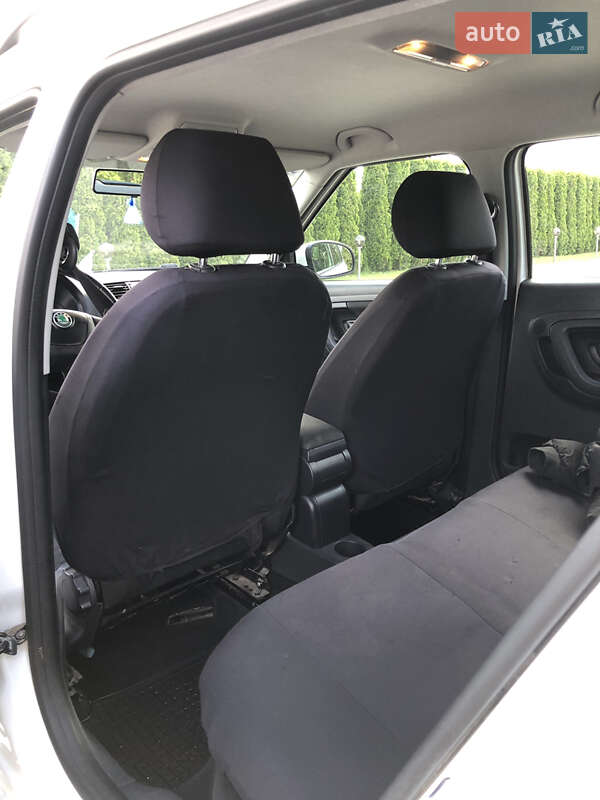 Універсал Skoda Fabia 2011 в Дунаївцях