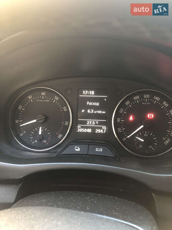 Універсал Skoda Fabia 2011 в Дунаївцях