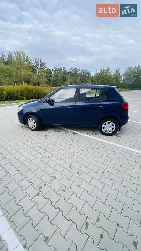 Хэтчбек Skoda Fabia 2010 в Львове