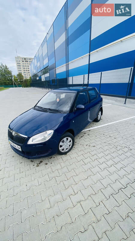 Хэтчбек Skoda Fabia 2010 в Львове