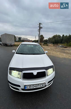 Хетчбек Skoda Fabia 2008 в Києві