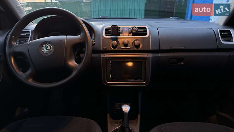 Хетчбек Skoda Fabia 2008 в Києві