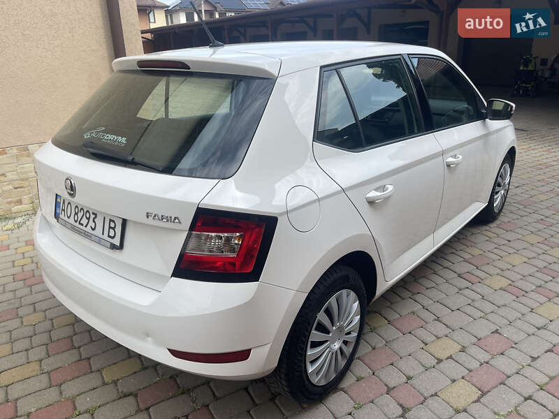 Хетчбек Skoda Fabia 2019 в Мукачевому