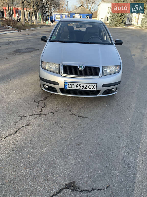 Універсал Skoda Fabia 2006 в Чернігові