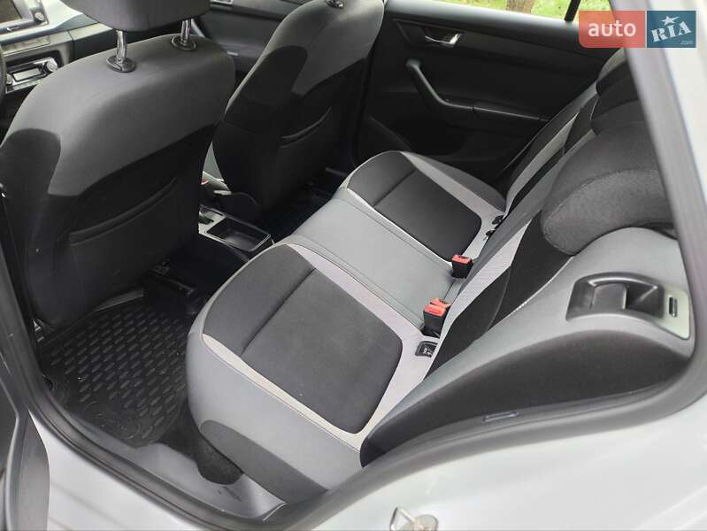 Хэтчбек Skoda Fabia 2016 в Конотопе