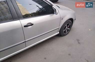 Универсал Skoda Fabia 2006 в 