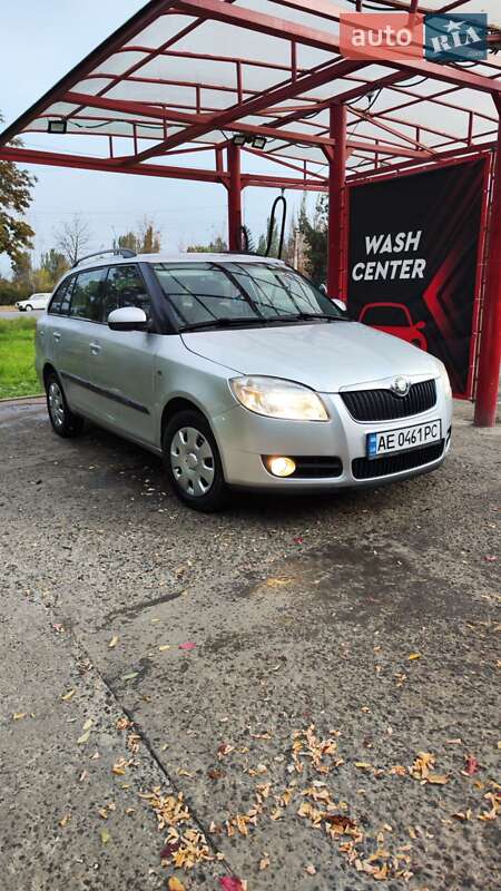 Универсал Skoda Fabia 2009 в Кривом Роге