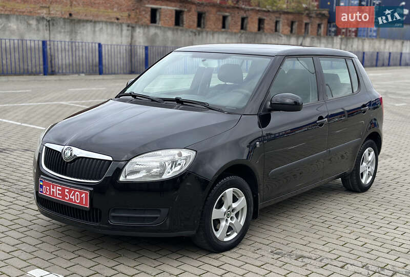 Хэтчбек Skoda Fabia 2008 в Тернополе