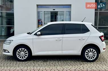 Хэтчбек Skoda Fabia 2019 в 