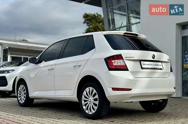 Хэтчбек Skoda Fabia 2019 в 