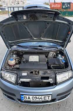 Хэтчбек Skoda Fabia 2005 в 