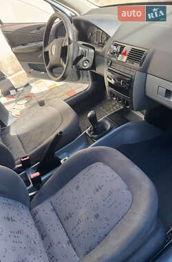 Универсал Skoda Fabia 2002 в 