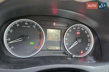 Хэтчбек Skoda Fabia 2008 в 