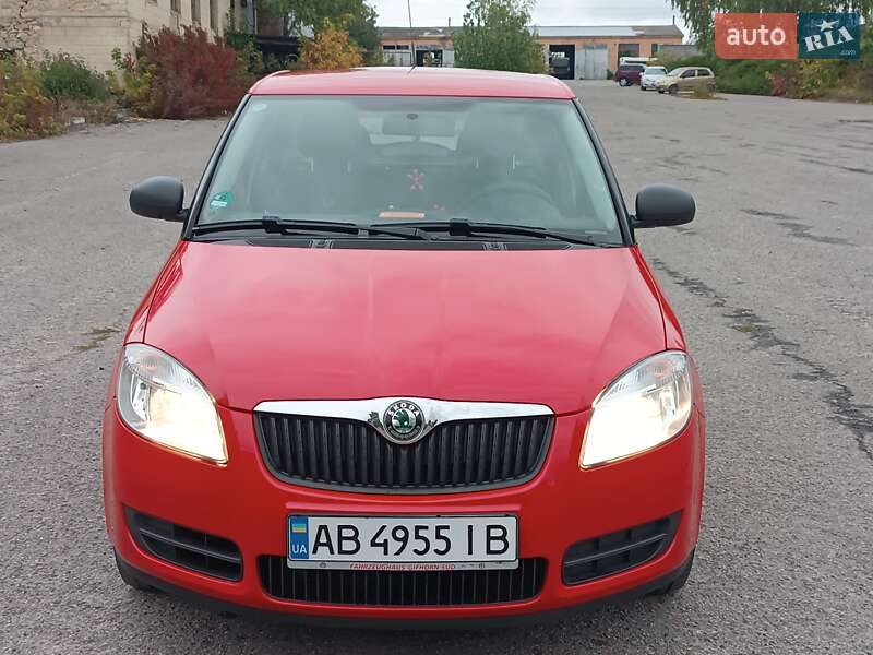 Хэтчбек Skoda Fabia 2009 в Шаргороде