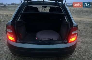 Хэтчбек Skoda Fabia 2007 в 