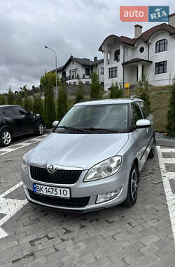Универсал Skoda Fabia 2013 в Ровно