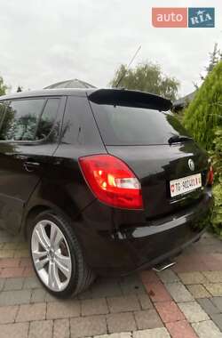 Хэтчбек Skoda Fabia 2009 в 