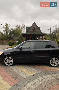 Хэтчбек Skoda Fabia 2009 в 
