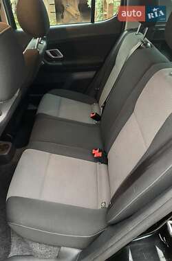 Хэтчбек Skoda Fabia 2009 в 