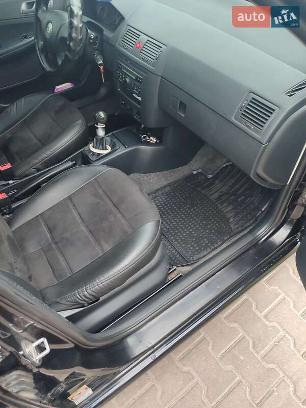 Універсал Skoda Fabia 2007 в Звягелі