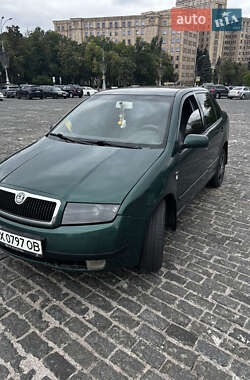 Седан Skoda Fabia 2001 в 