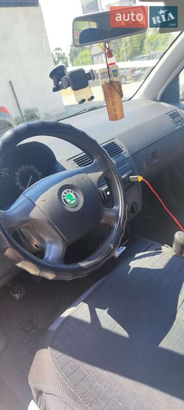 Универсал Skoda Fabia 2004 в Ужгороде
