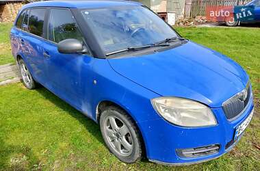 Универсал Skoda Fabia 2008 в Жовкве