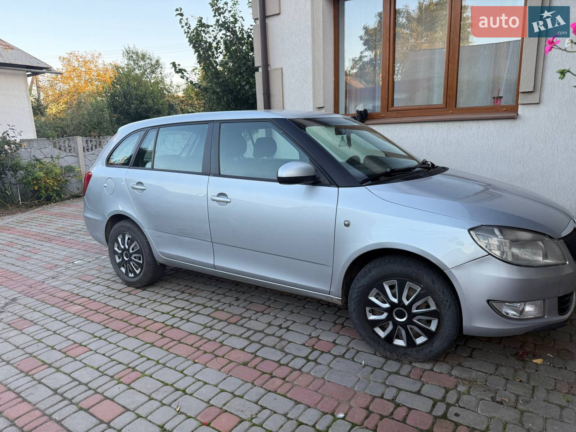 2013 Skoda Fabia - мініатюра 2