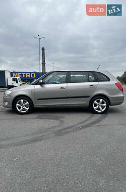 Универсал Skoda Fabia 2012 в 