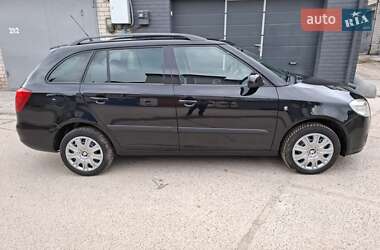 Универсал Skoda Fabia 2009 в Киеве