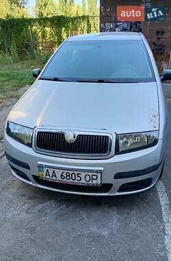 Хэтчбек Skoda Fabia 2005 в Киеве