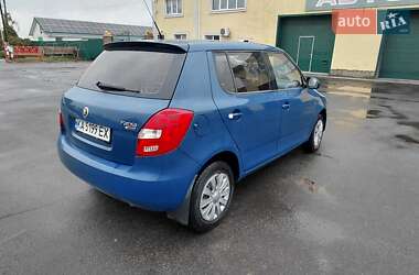 Хетчбек Skoda Fabia 2010 в  фото 5 Хетчбек Skoda Fabia 2010 в