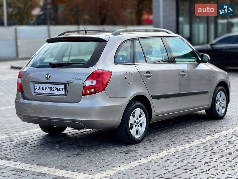 Універсал Skoda Fabia 2010 в Кривому Розі фото 4 Універсал Skoda Fabia 2010 в Кривому Розі