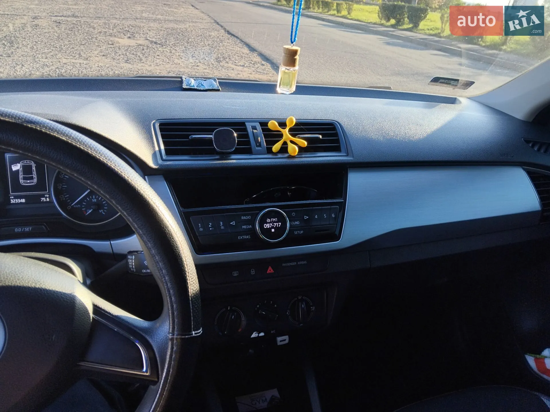 2015 Skoda Fabia - мініатюра 12