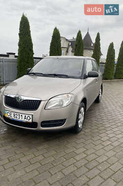 Хетчбек Skoda Fabia 2008 в Чернівцях