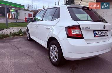 Хэтчбек Skoda Fabia 2017 в Киеве