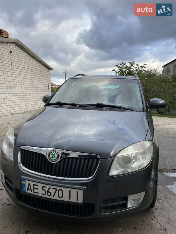 Універсал Skoda Fabia 2008 в Дніпрі