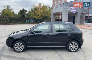 Хэтчбек Skoda Fabia 2001 в 