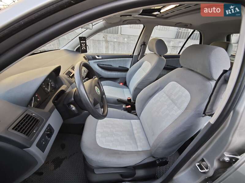 Хетчбек Skoda Fabia 2001 в Києві