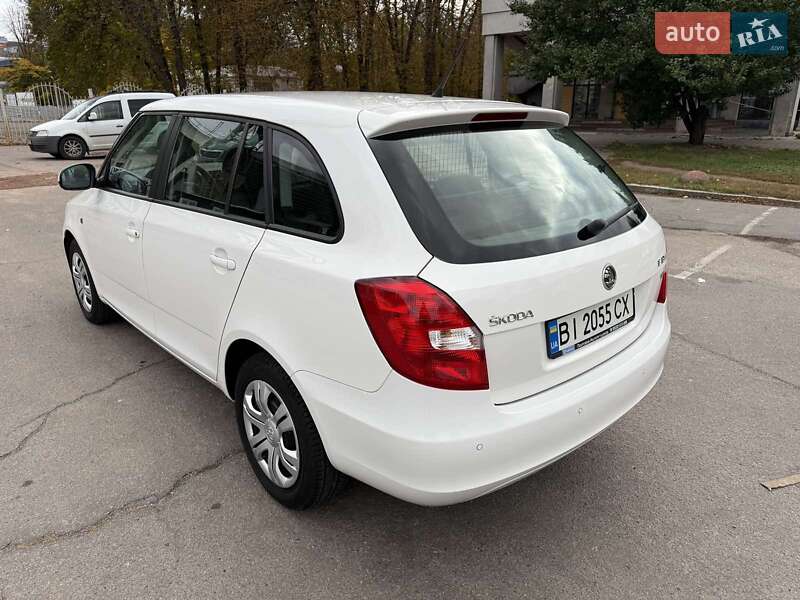Универсал Skoda Fabia 2013 в Полтаве