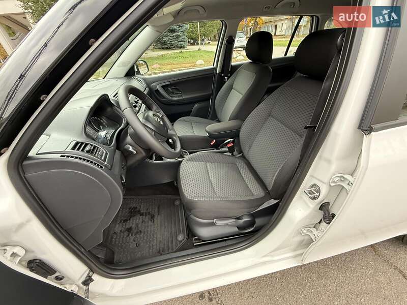 Универсал Skoda Fabia 2013 в Полтаве