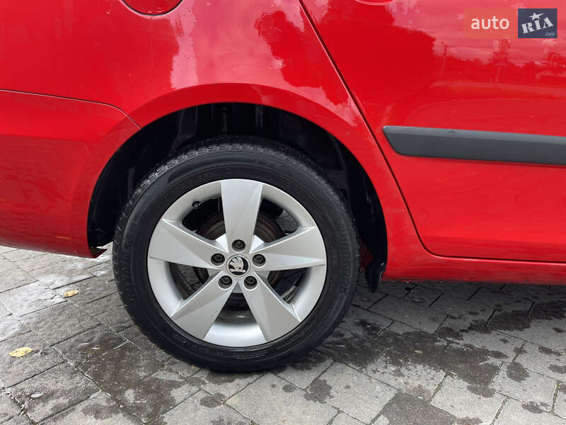 Универсал Skoda Fabia 2014 в Долине