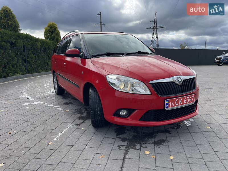 Универсал Skoda Fabia 2014 в Долине