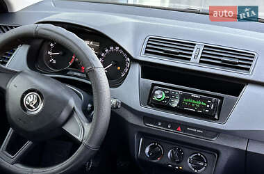 Хэтчбек Skoda Fabia 2017 в 