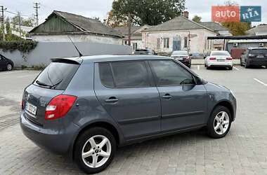 Хэтчбек Skoda Fabia 2008 в 