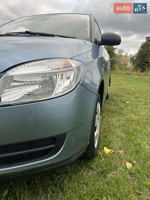 Универсал Skoda Fabia 2009 в Кременчуге