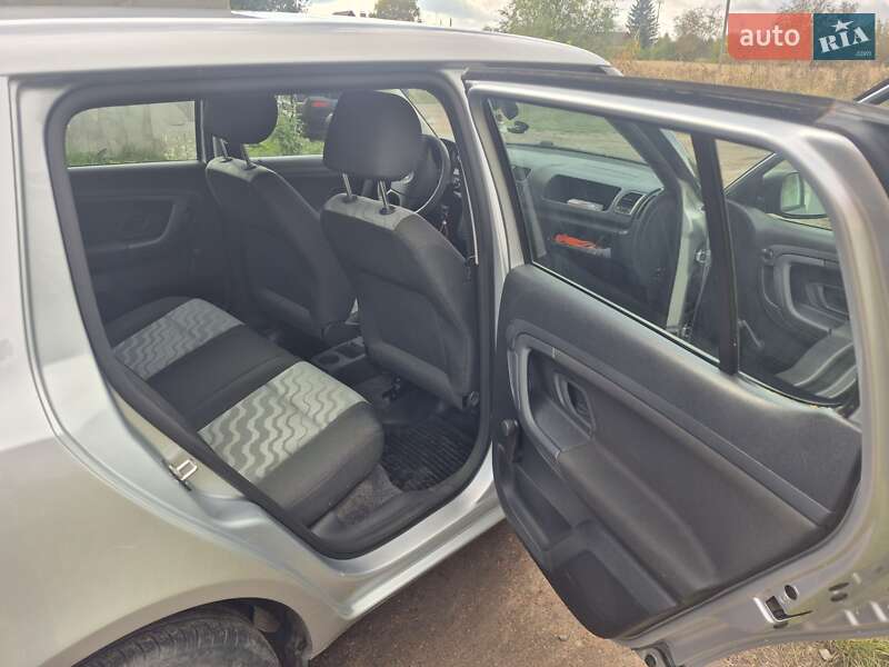 Хэтчбек Skoda Fabia 2008 в Нововолынске