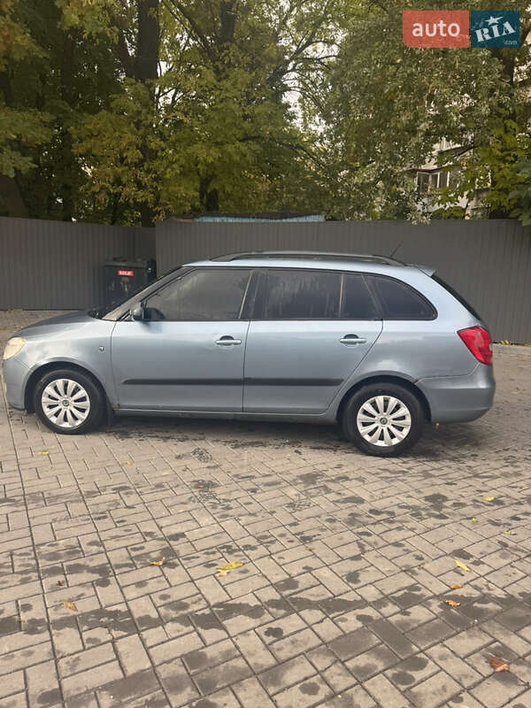 Універсал Skoda Fabia 2007 в Хмельницькому